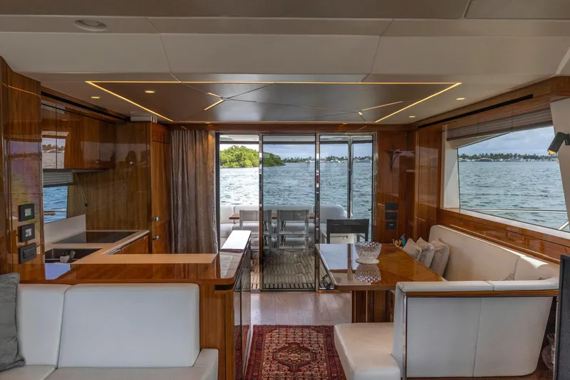 Slide: The Image of Luxurious interior of 2021 Sunseeker Manhattan 68 yacht with ocean view. - 124