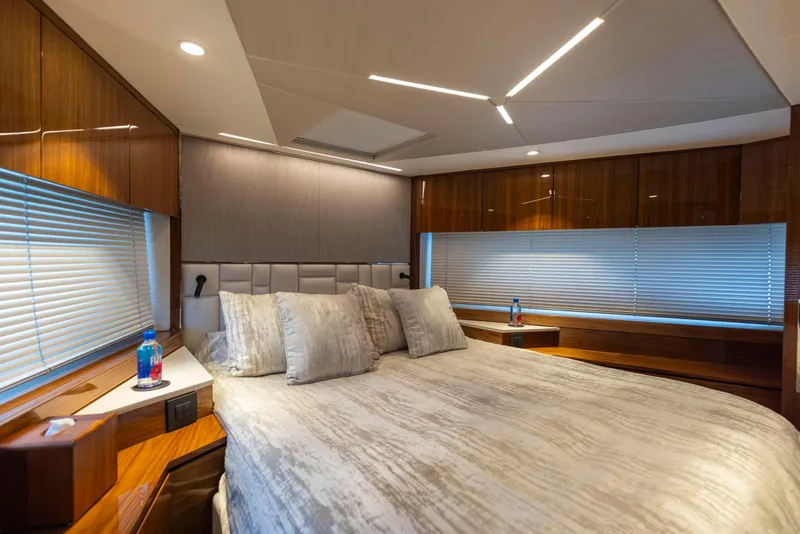 Slide: The Image of Luxurious bedroom interior of 2021 Sunseeker Manhattan 68 yacht with modern design. - 21