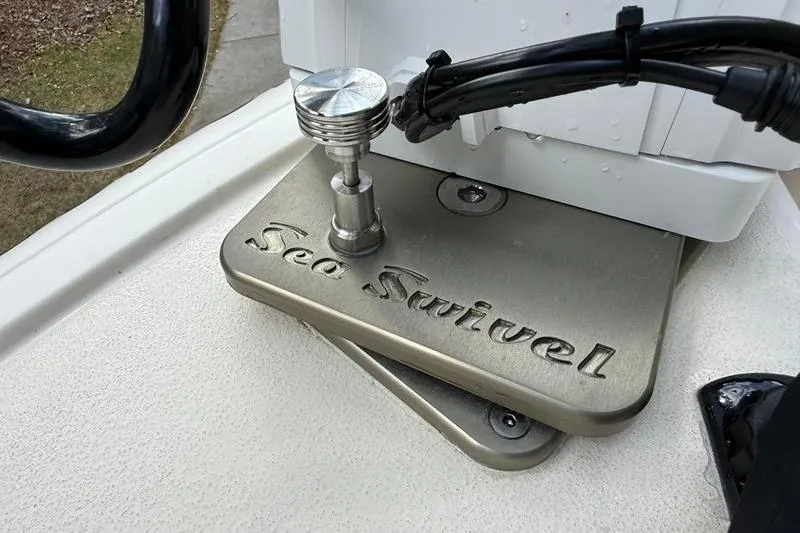 Slide: The Image of Sea Swivel mount on 2003 Intrepid 289 Center Console boat deck. - 34
