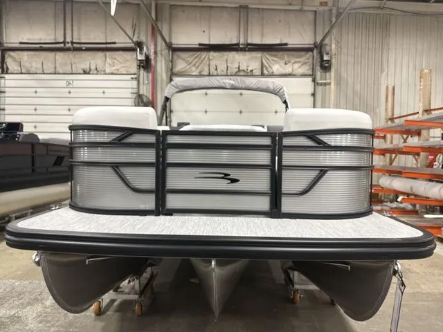 The Image of 2026 Bennington 22 S1SB pontoon boat in warehouse. - 1