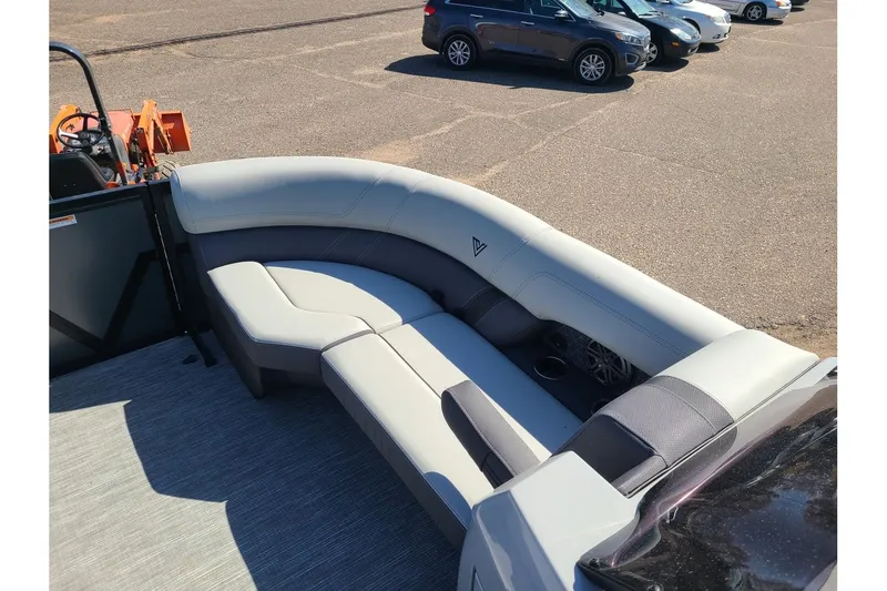 Slide: The Image of Viaggio Lago Z22Q 2025 with luxurious outdoor seating bench. - 19