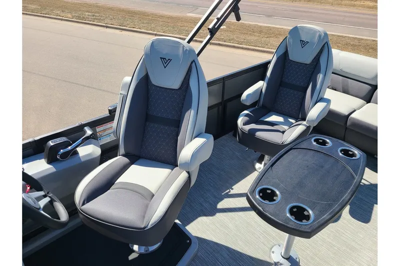 Slide: The Image of Interior of 2025 Viaggio Lago Z22Q with luxurious seating. - 9