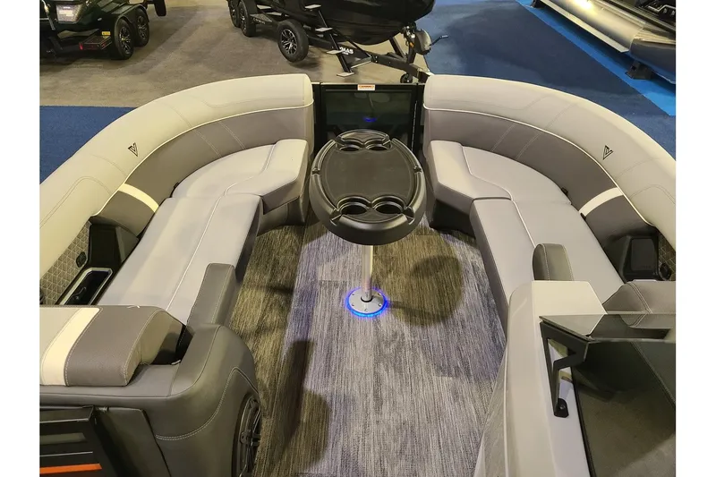 Slide: The Image of Interior of Viaggio Lago Z22U Tritoon with Suzuki 150HP motor, 2026 model. - 19