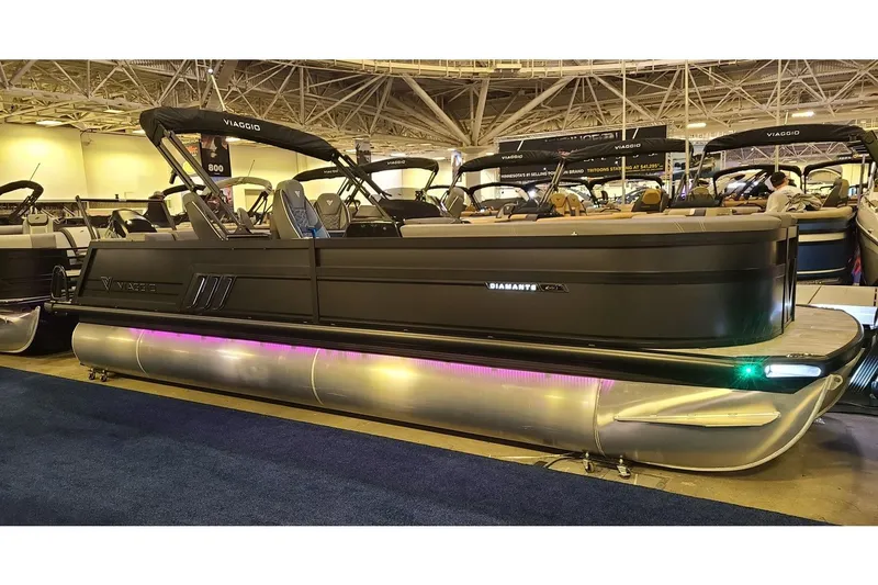 The Image of Viaggio Diamante 24Q Tritoon 2026 - undefined