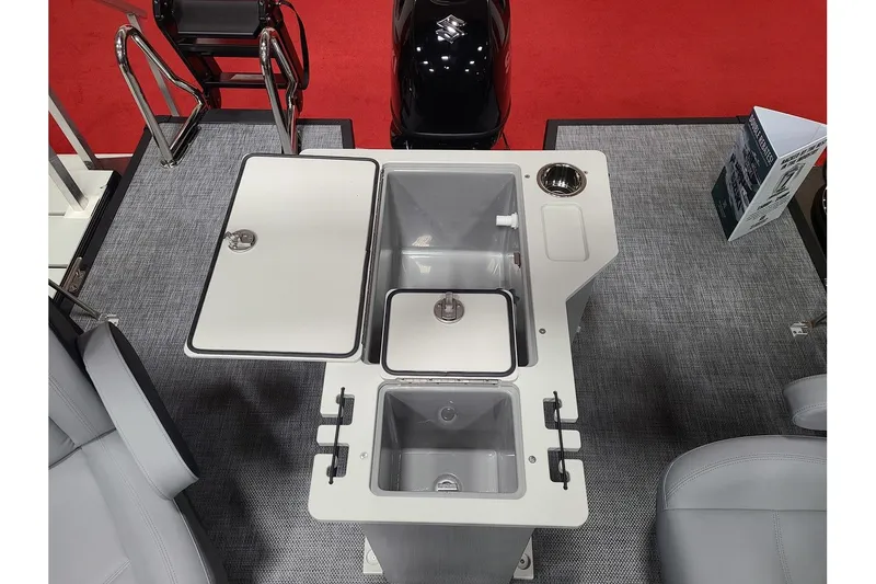 Slide: The Image of Flagship Discover D22RF 2026 - 9