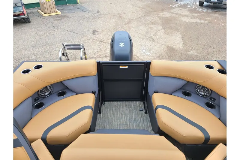 Slide: The Image of Interior of 2026 Viaggio Lago X22Q with beige seating. - 10