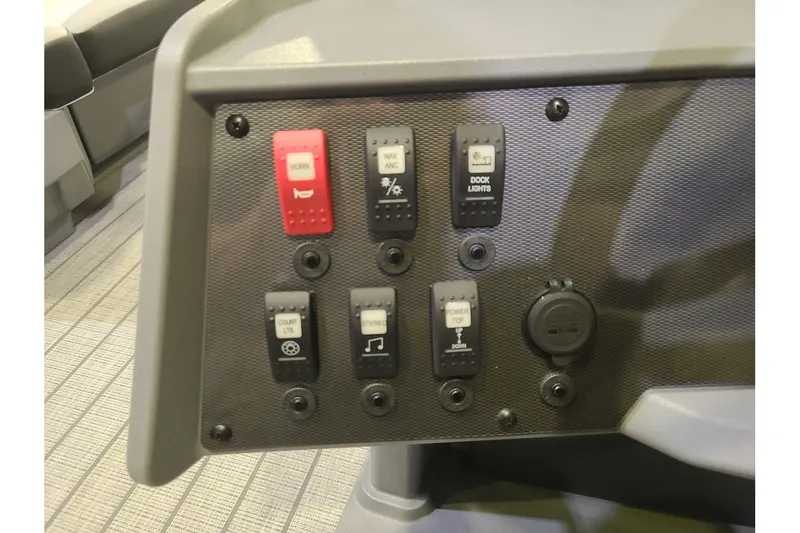 Slide: The Image of Control panel of Starcraft VX 20FD 2026 with various switches. - 16