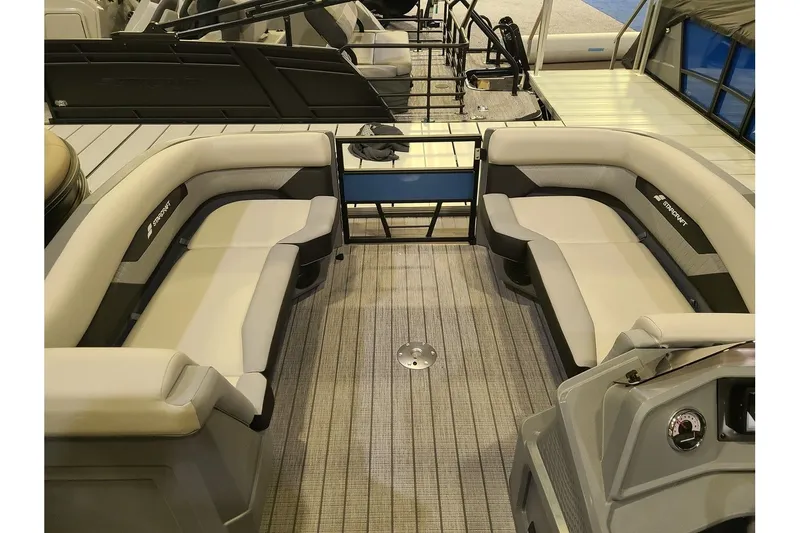 Slide: The Image of Interior of Starcraft VX 20FD pontoon boat, model year 2026. - 18
