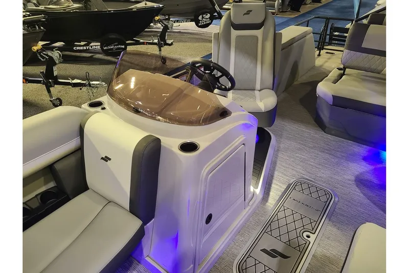 Slide: The Image of Interior of 2026 Starcraft EXS 3 DL with modern design. - 6