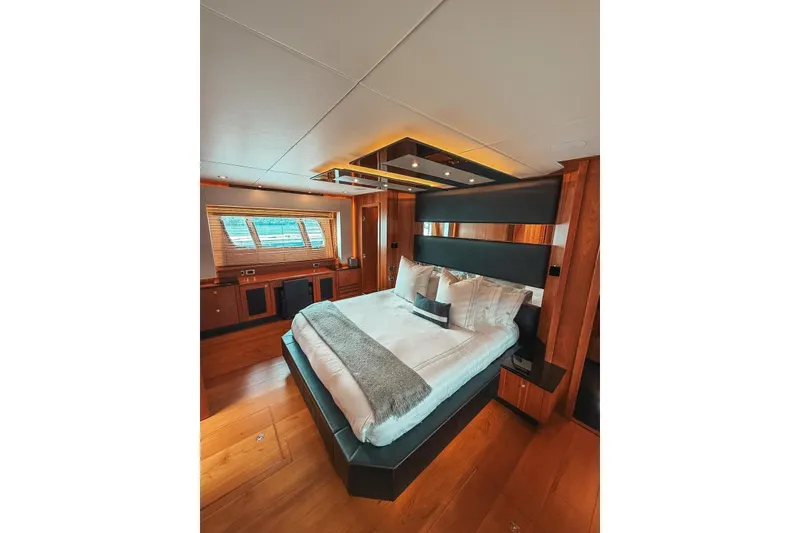 Slide: The Image of Luxurious Sunseeker Predator 84 yacht deck with modern amenities, 2010 model. - 21