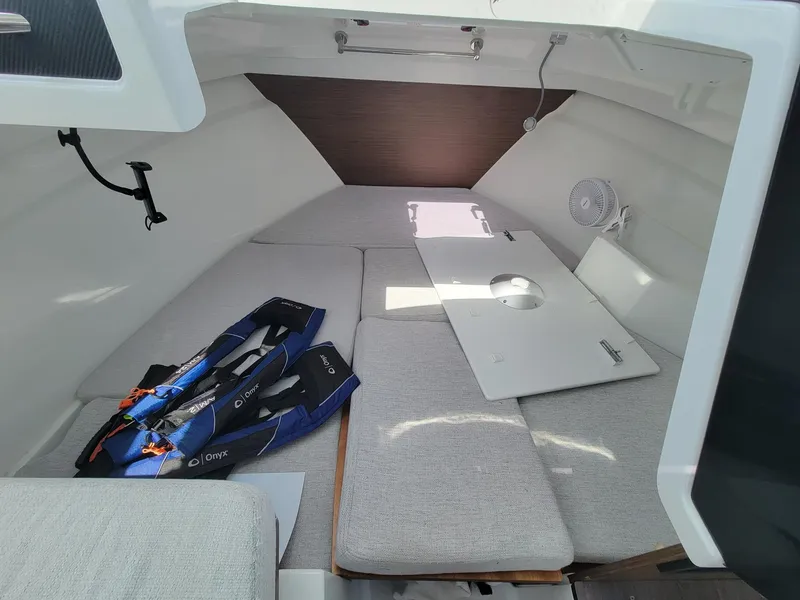 Slide: The Image of Jeanneau NC695 2022 - 5