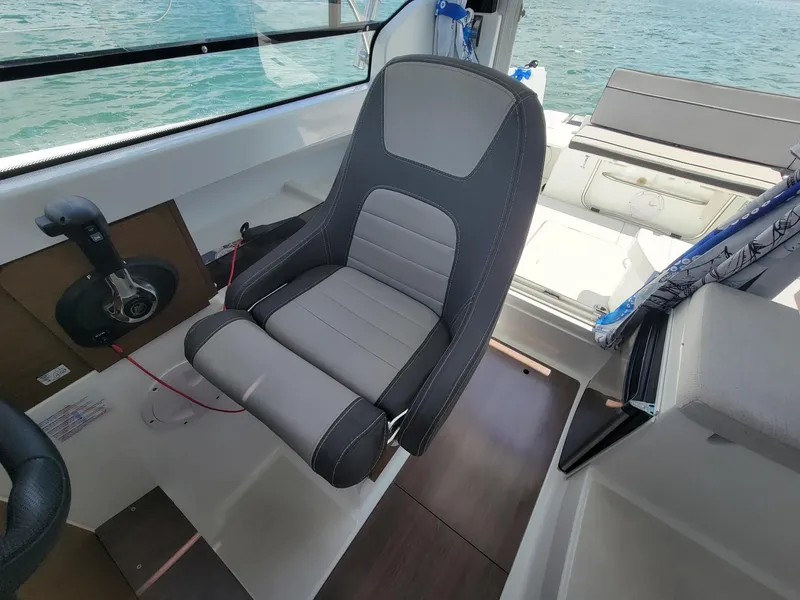 Slide: The Image of Jeanneau NC695 2022 - 7