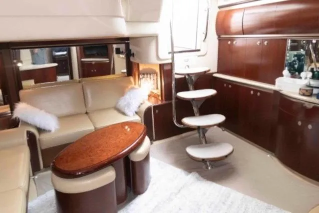 Slide: The Image of Luxurious 2005 Sea Ray 500 Sundancer yacht interior with elegant seating and modern design. - 18