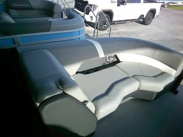 Slide: The Image of Evotti 521QL 2026 - 6