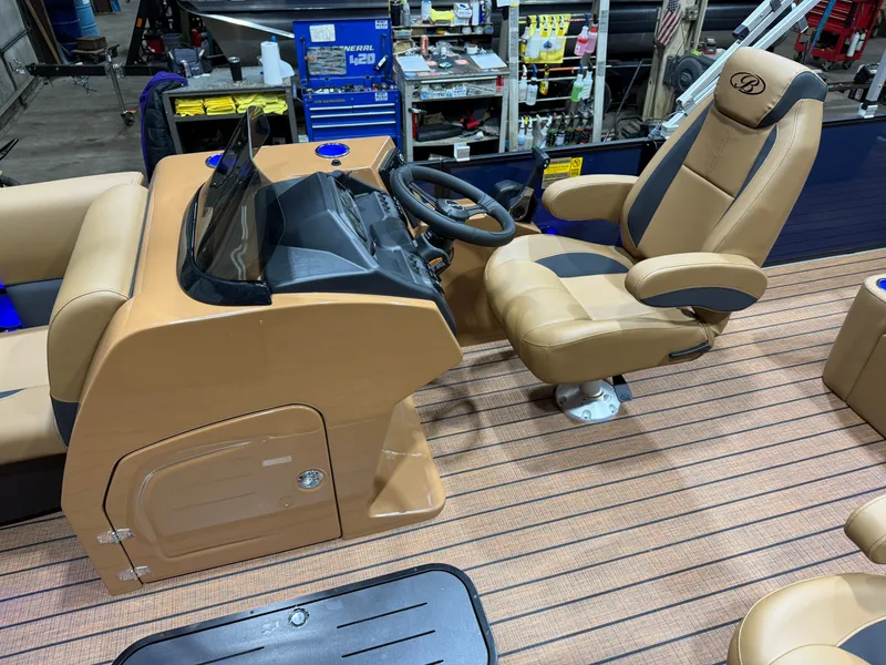 Slide: The Image of Interior of Bentley Pontoons Legacy 223 Swingback Tritoon, 2026 model. - 10