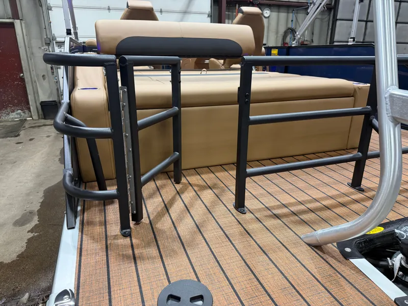 Slide: The Image of 2026 Bentley Pontoons Legacy 223 Tritoon with swingback seating. - 44