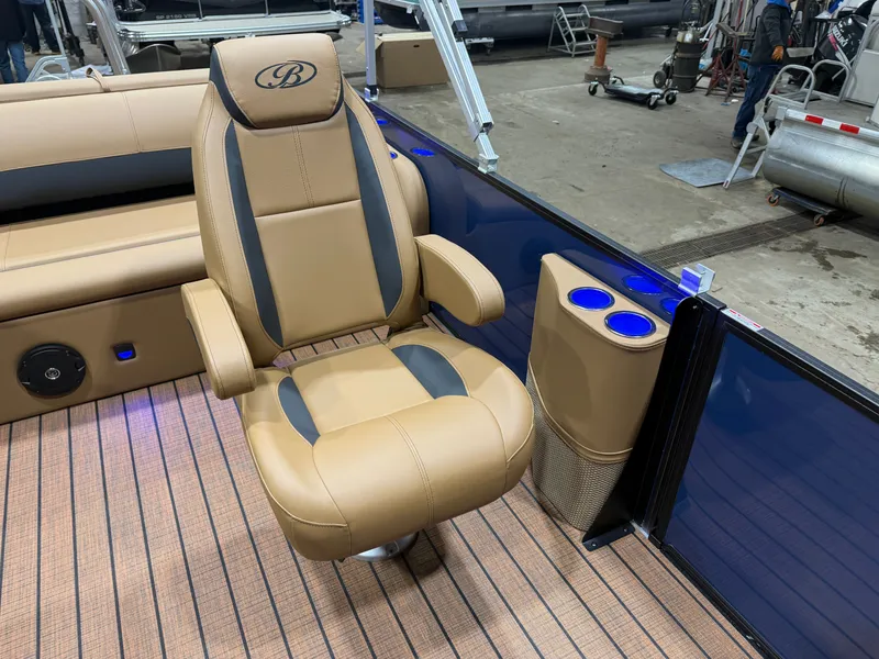 Slide: The Image of Luxurious seating in Bentley Pontoons Legacy 223 Swingback Tritoon, 2026 model. - 9