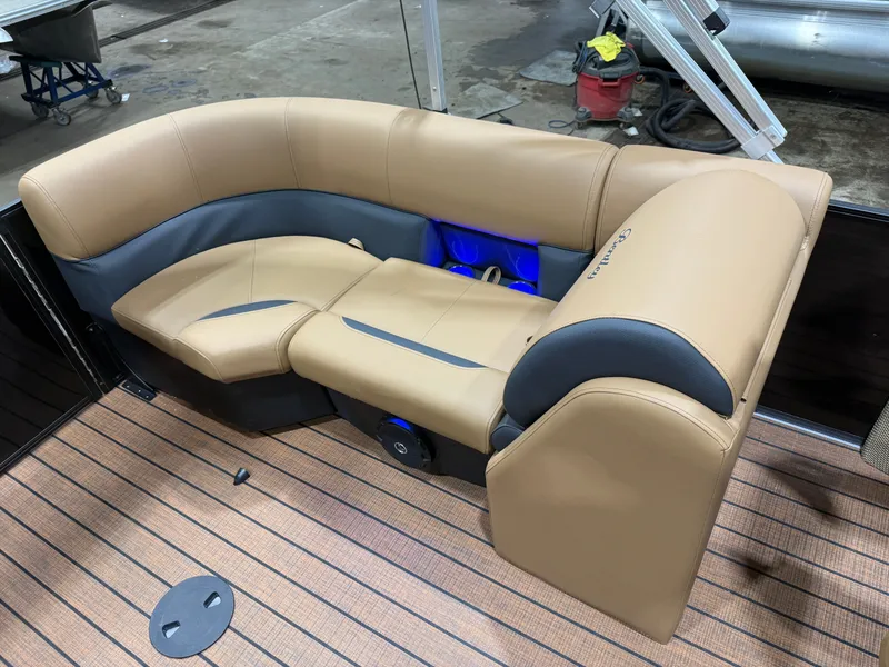 Slide: The Image of Luxurious seating in Bentley Pontoons Legacy 200 Navigator 2026. - 18