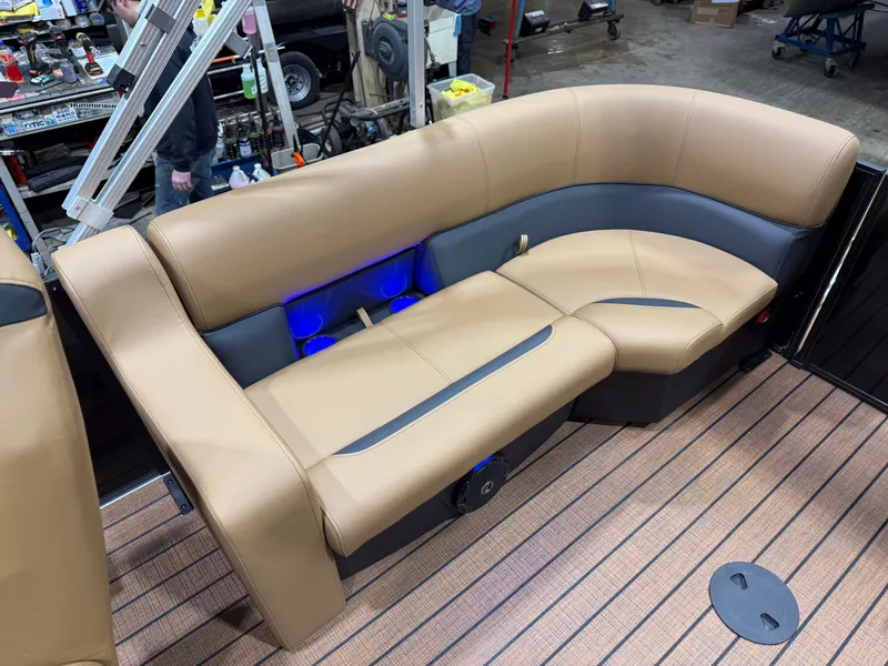 Slide: The Image of Luxurious seating in Bentley Pontoons Legacy 200 Navigator 2026. - 19