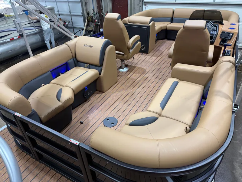 Slide: The Image of Interior of 2026 Bentley Pontoons Legacy 200 Navigator with luxurious seating. - 21