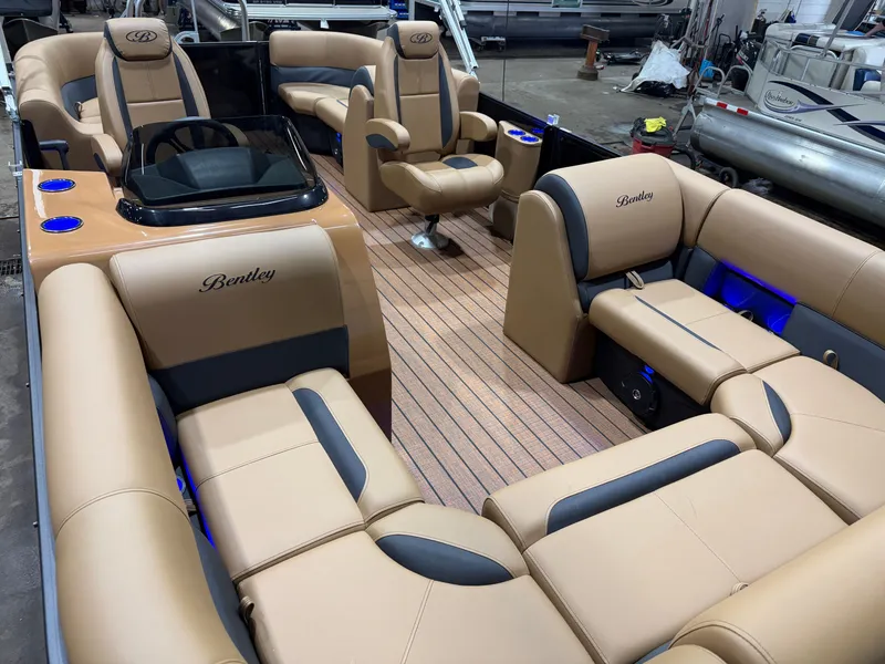 Slide: The Image of Interior of 2026 Bentley Pontoons Legacy 200 Navigator. - 31
