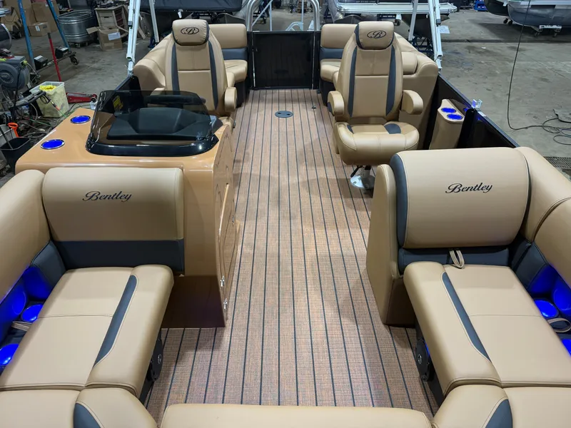 Slide: The Image of Interior of 2026 Bentley Pontoons Legacy 200 Navigator with luxurious seating. - 7