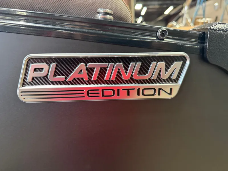 Slide: The Image of Platinum Edition emblem on Tahoe Cascade 2385 Tritoon, 2025 model. - 46