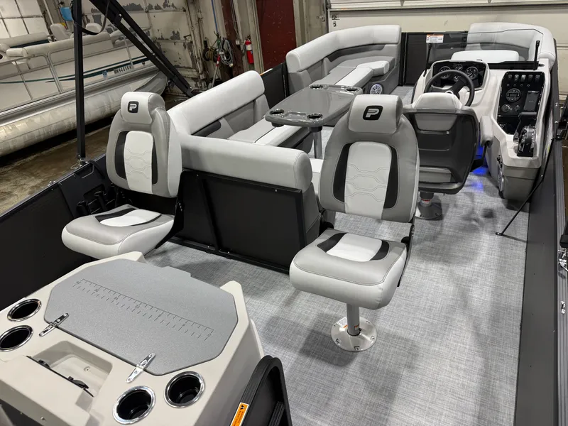 Slide: The Image of Interior of 2026 Princecraft 21 Sportfisher 2RS Pontoon. - 22