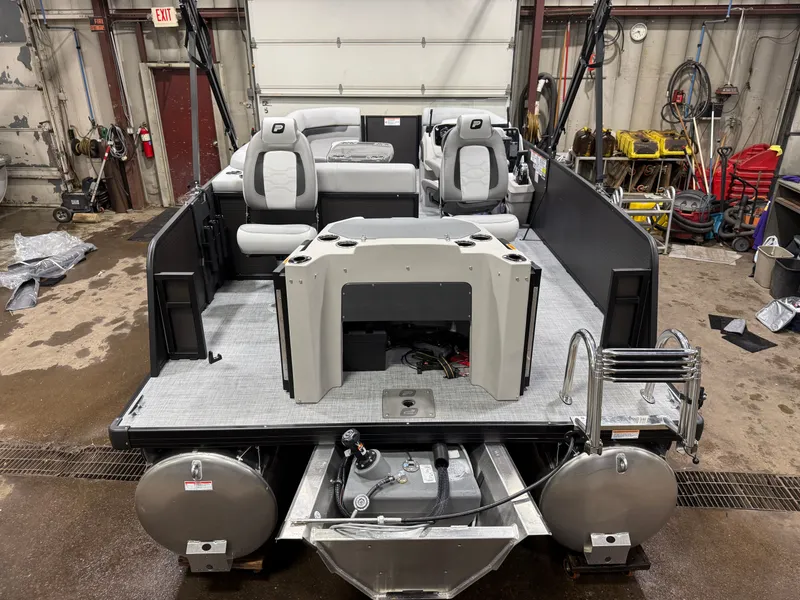Slide: The Image of Interior view of 2026 Princecraft 21 Sportfisher 2RS Pontoon. - 36