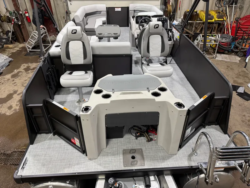 Slide: The Image of Interior view of 2026 Princecraft 21 Sportfisher 2RS Pontoon. - 5