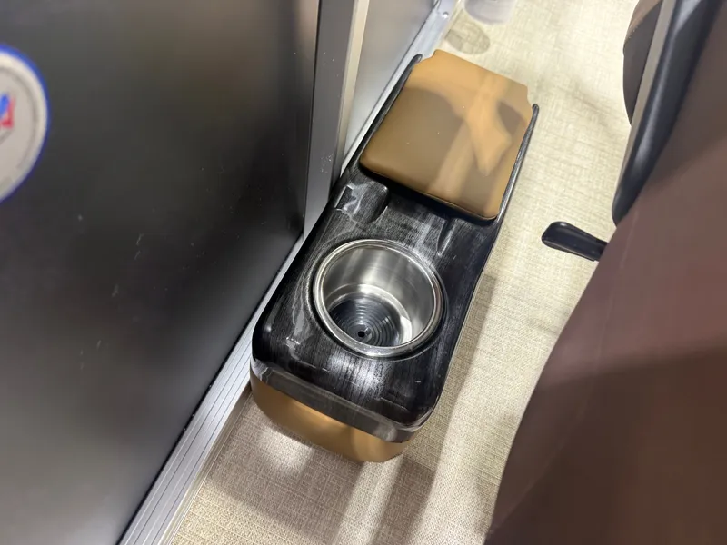 Slide: The Image of Interior of Tahoe Sport 1980 with cup holder, 2026 model. - 15