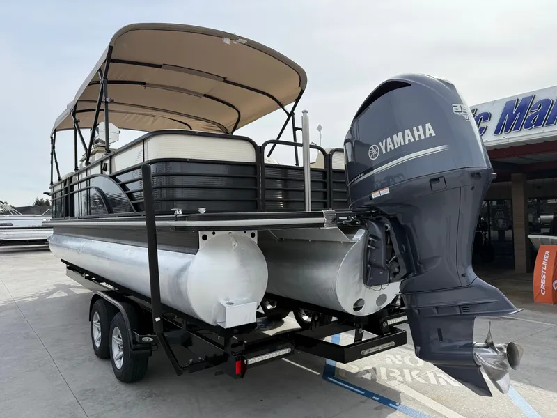 Slide: The Image of Bennington 2575 QCW Midship Bar w/ 350HP Yamaha! 2015 - 15