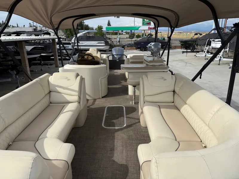 Slide: The Image of Bennington 2575 QCW Midship Bar w/ 350HP Yamaha! 2015 - 16