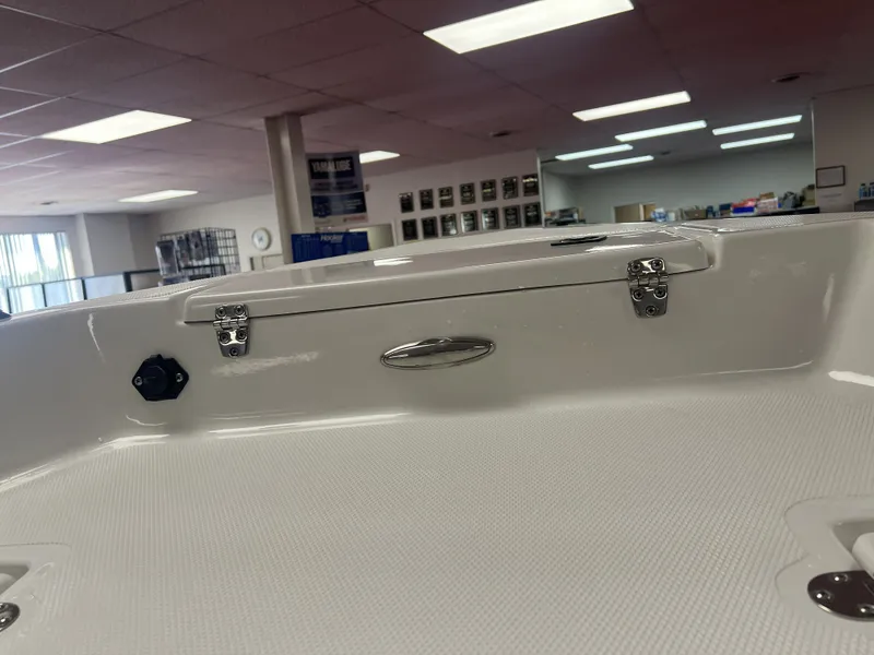 Slide: The Image of Mi Tide V1700CC 2026 - 13