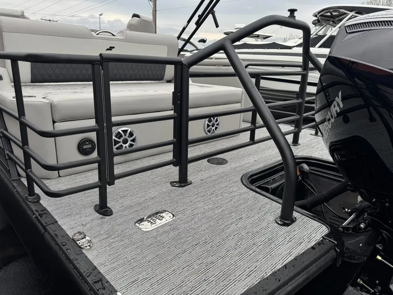 Slide: The Image of Starcraft SLS 5 Q DH 2026 - 14