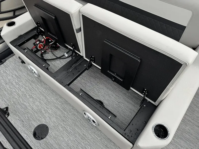 Slide: The Image of Starcraft SLS 5 Q DH 2026 - 9