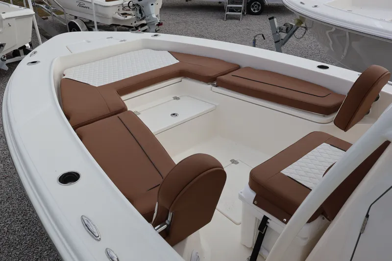 Slide: The Image of Pioneer 220 Bay Sport 2026 - 17