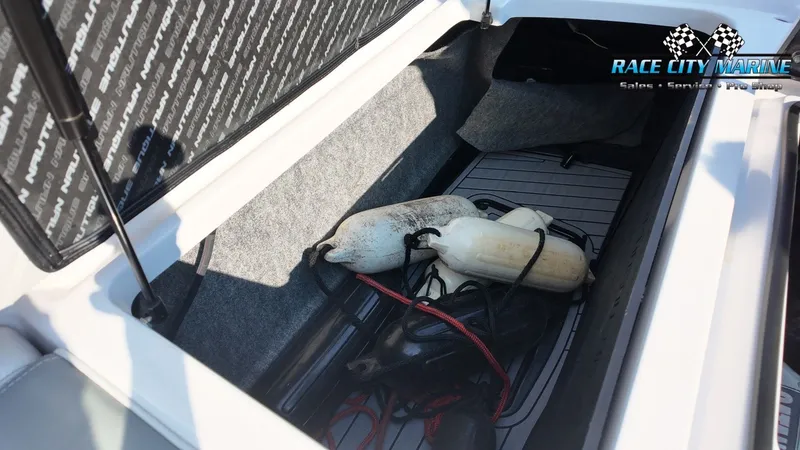 Slide: The Image of Nautique G23 2013 - 54
