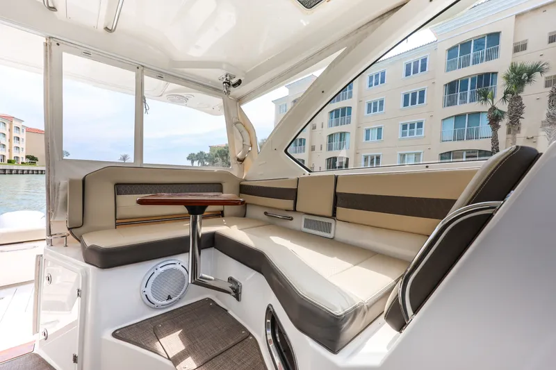 Slide: The Image of Pursuit 355 Offshore 2019 - 10