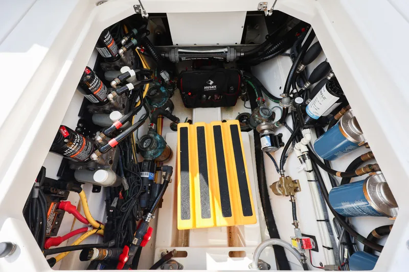 Slide: The Image of Pursuit 355 Offshore 2019 - 9