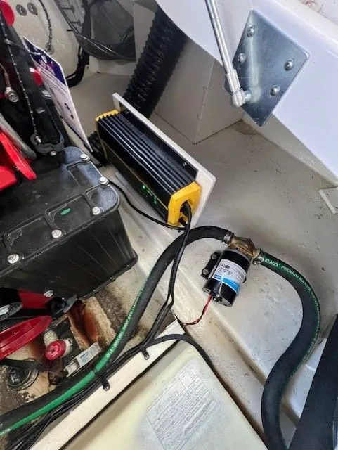 Slide: The Image of Chaparral 26 Surf 2023 - 18