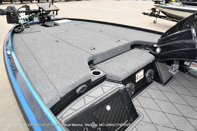 Slide: The Image of 2023 Nitro Z20 Pro boat with gray deck and modern features. - 16