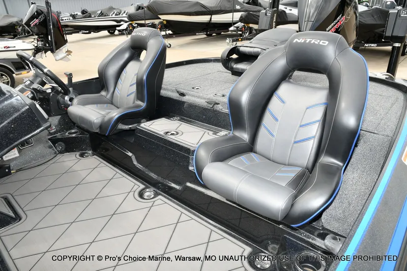 Slide: The Image of Interior of 2023 Nitro Z20 Pro boat with luxurious seating. - 18