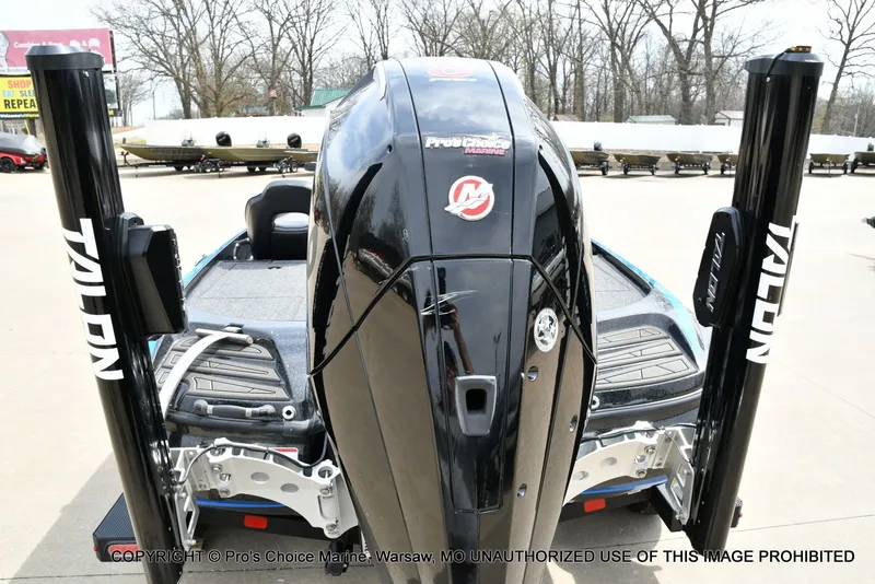 Slide: The Image of Rear view of Nitro Z20 Pro boat with Talon anchors, 2023 model. - 29