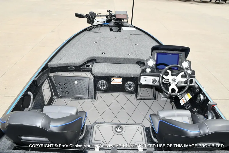 Slide: The Image of Interior view of 2023 Nitro Z20 Pro boat with modern helm console. - 46