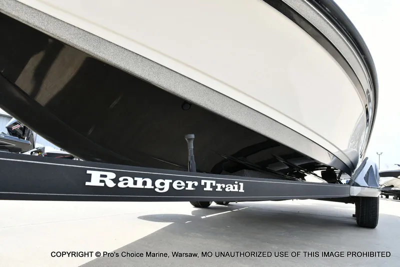 Slide: The Image of 2023 Ranger Z521R Cup boat on Ranger Trail trailer. - 37