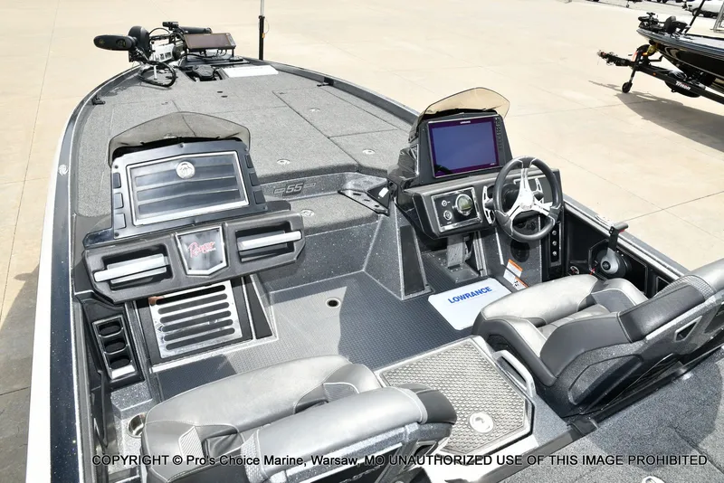 Slide: The Image of Interior of 2023 Ranger Z521R Cup boat with modern features. - 48
