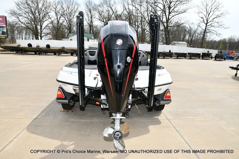 Slide: The Image of 2023 Ranger Z521R Cup with 300 Pro-XS engine, rear view. - 9