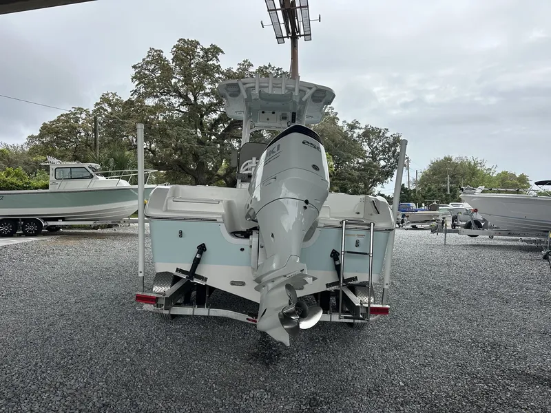 Slide: The Image of Sea Pro 219 250HP-246 HOURS-PERFECT SHAPE 2022 - 5