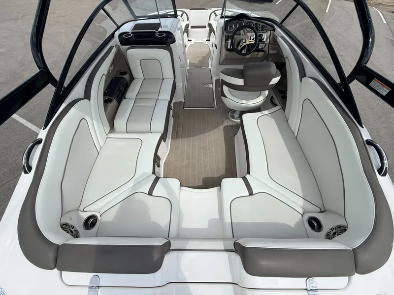 Slide: The Image of Yamaha 242 Limited S 2014 - 11